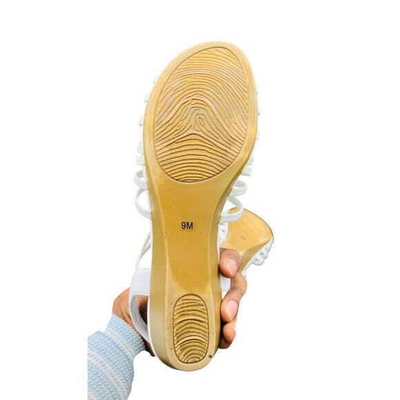 🤍 Ruffle Strappy Slingback Sandal Size 9M Woven Summer Casual Minimal Flat Shoe - Picture 5 of 7